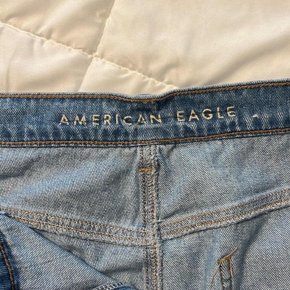 American Eagle acid wash “mom short” jean shorts - Picture 3 of 5